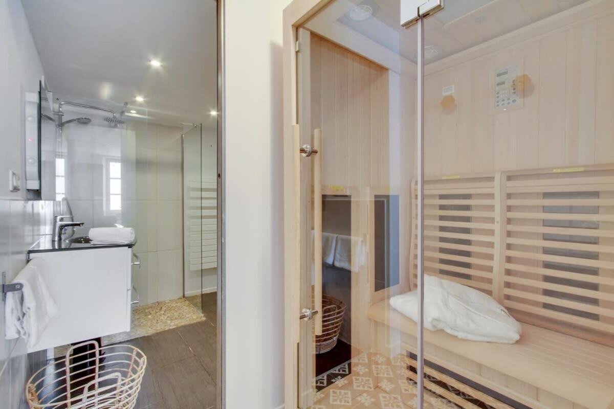 Palm House Sauna City Center Ideal Insead Fontainebleau Dış mekan fotoğraf