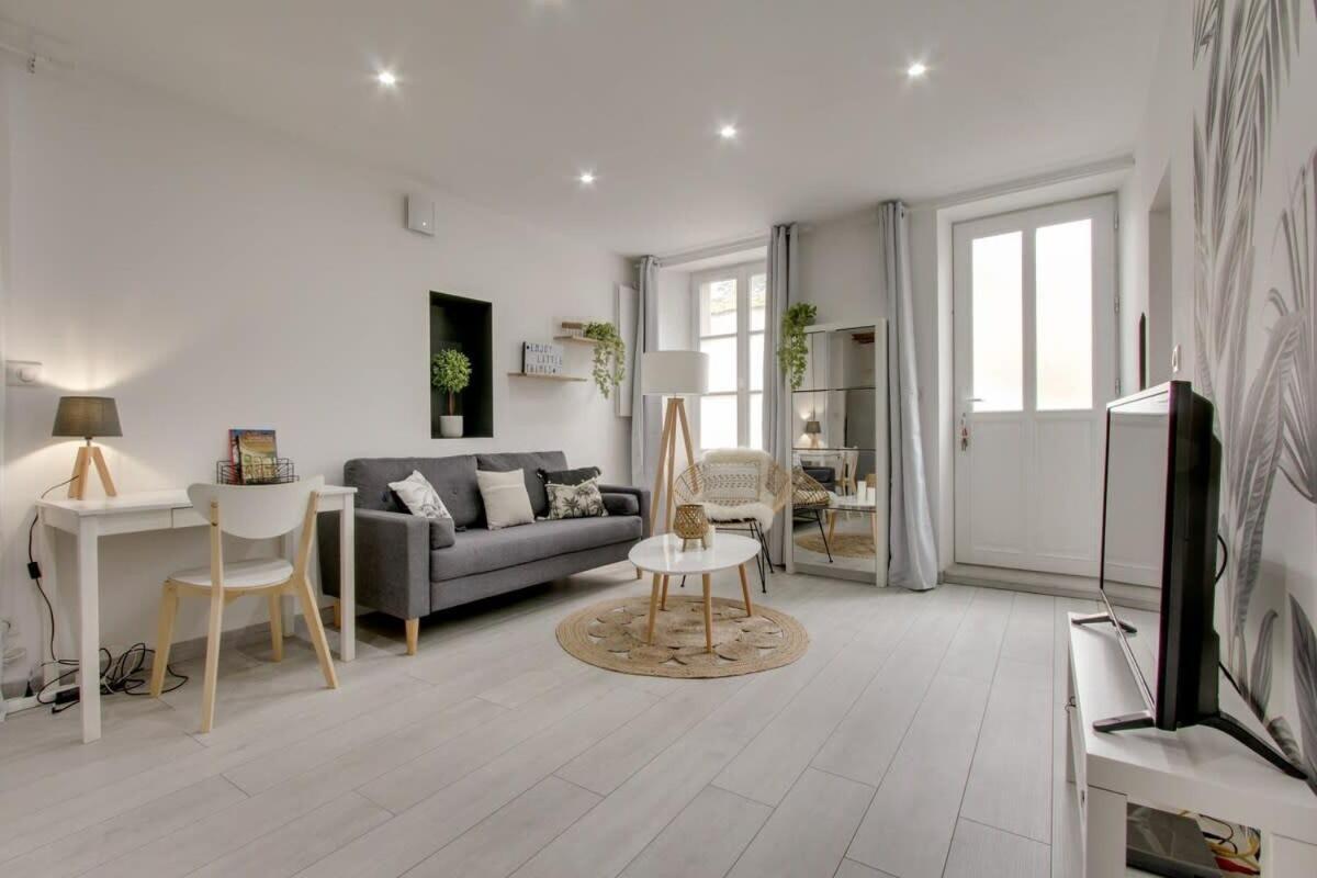 Palm House Sauna City Center Ideal Insead Fontainebleau Dış mekan fotoğraf